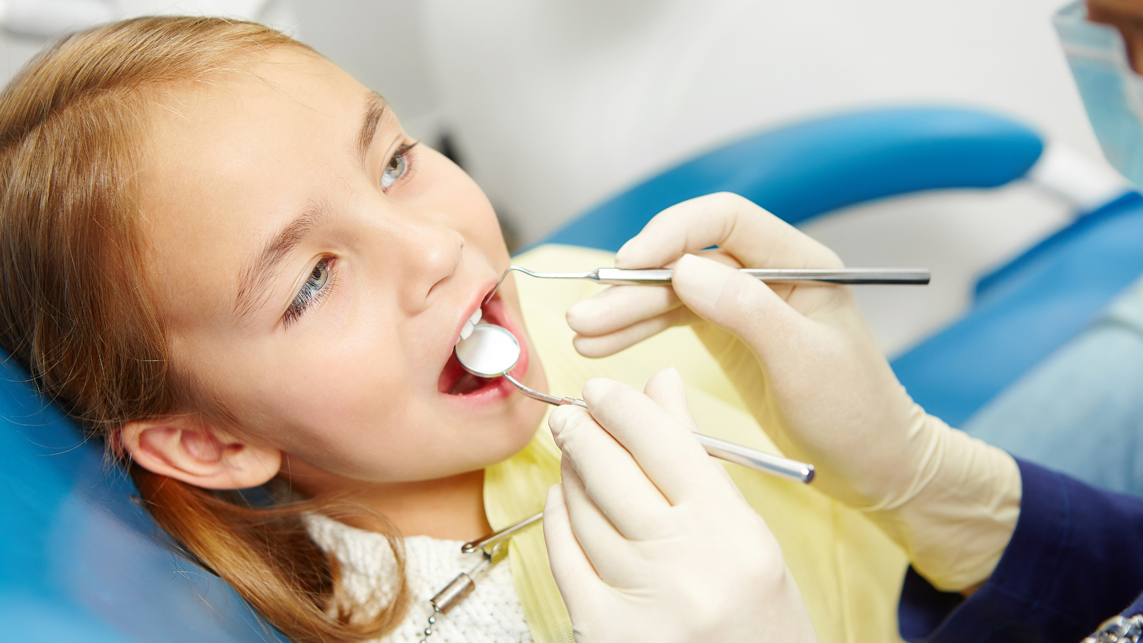 Girl getting dental crown consultation in Greater St. Louis MO